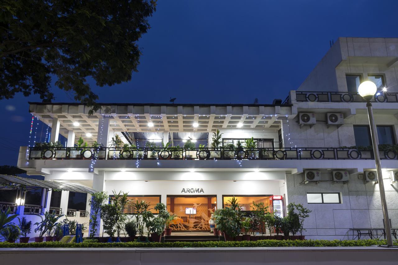 Blue Diamond The Hotel Korba Exterior photo