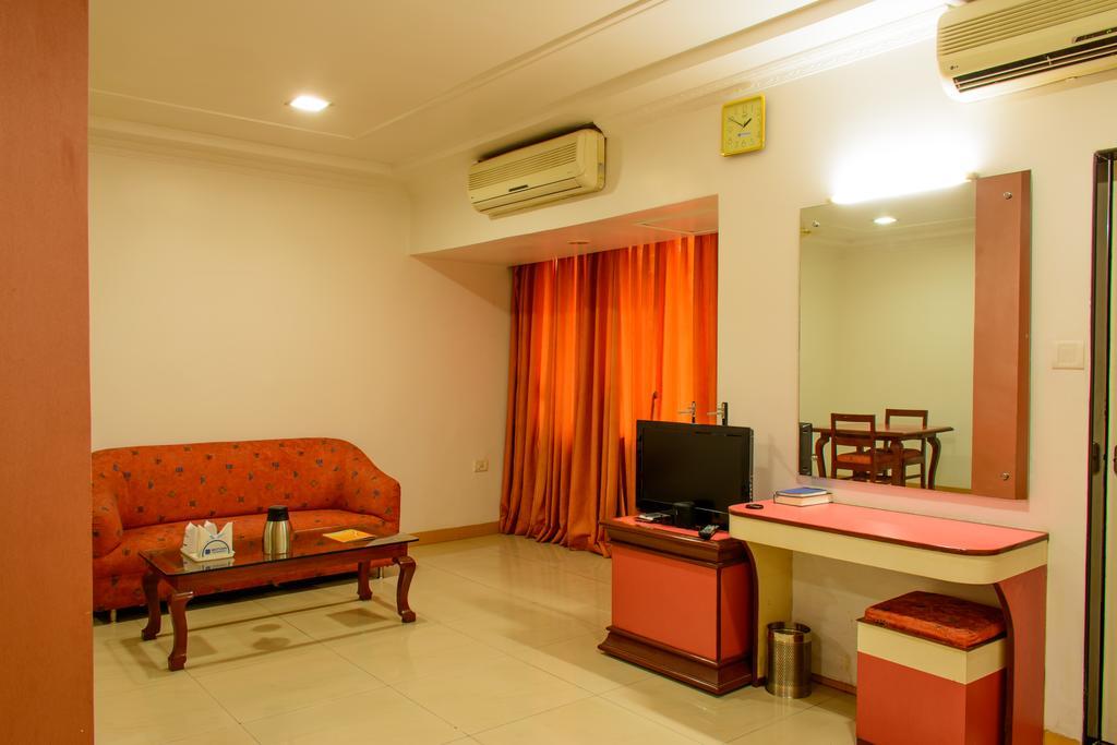 Blue Diamond The Hotel Korba Exterior photo