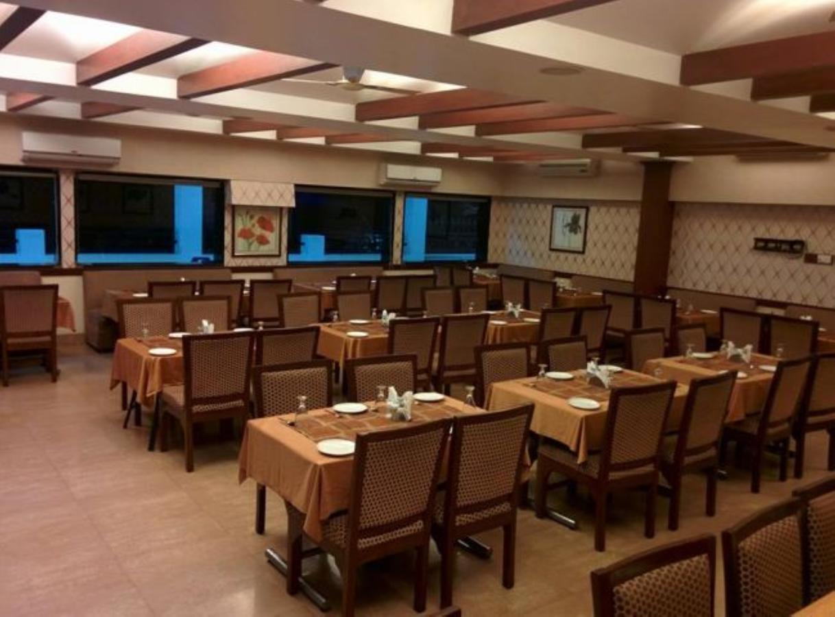 Blue Diamond The Hotel Korba Exterior photo