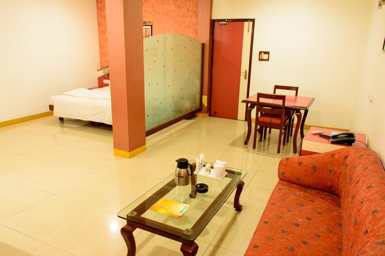 Blue Diamond The Hotel Korba Exterior photo