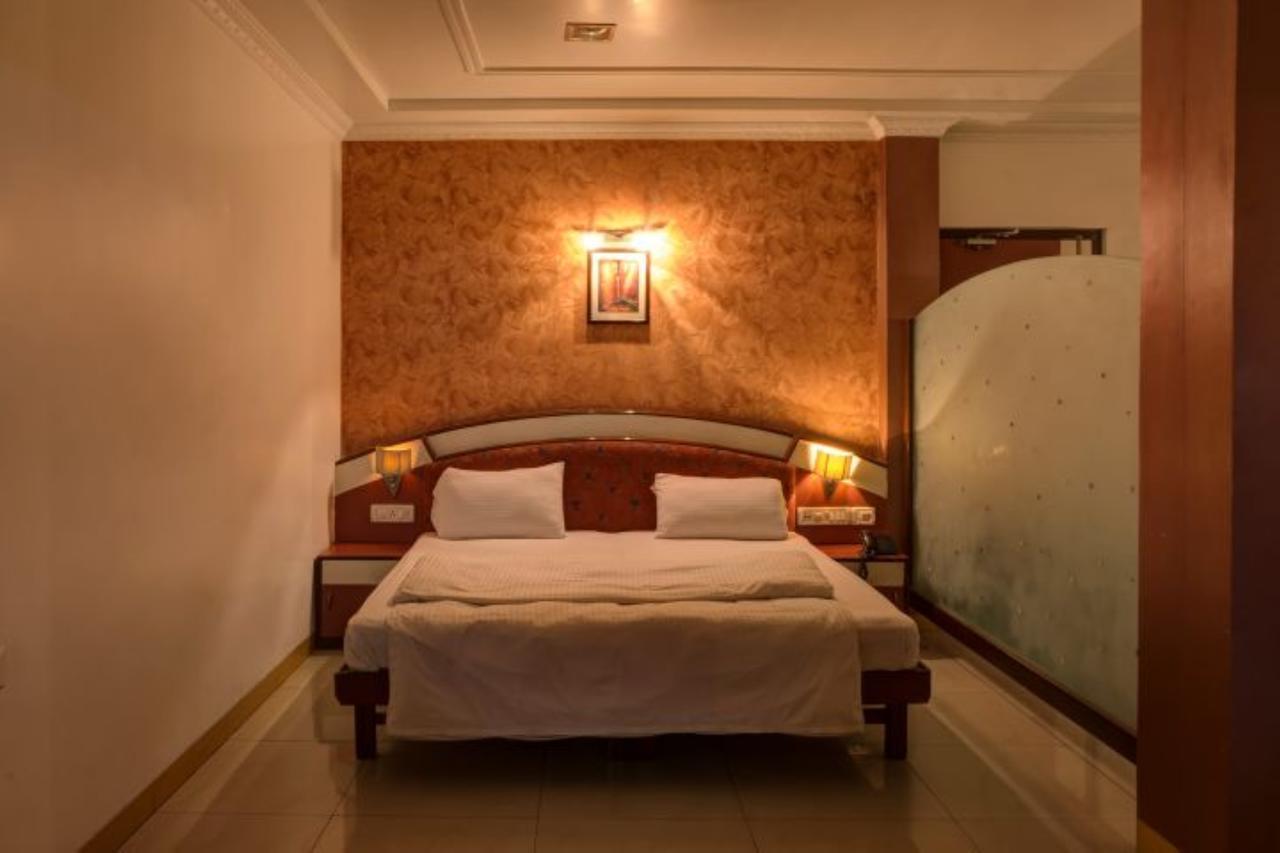 Blue Diamond The Hotel Korba Exterior photo